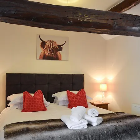 Holiday home Plum Tree